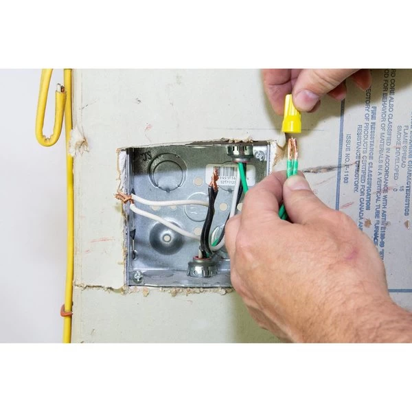 WingGard 84 Wire Connector, 22 To 10 AWG Wire, Steel Contact, Polypropylene Housing Material, Yellow - Image 3